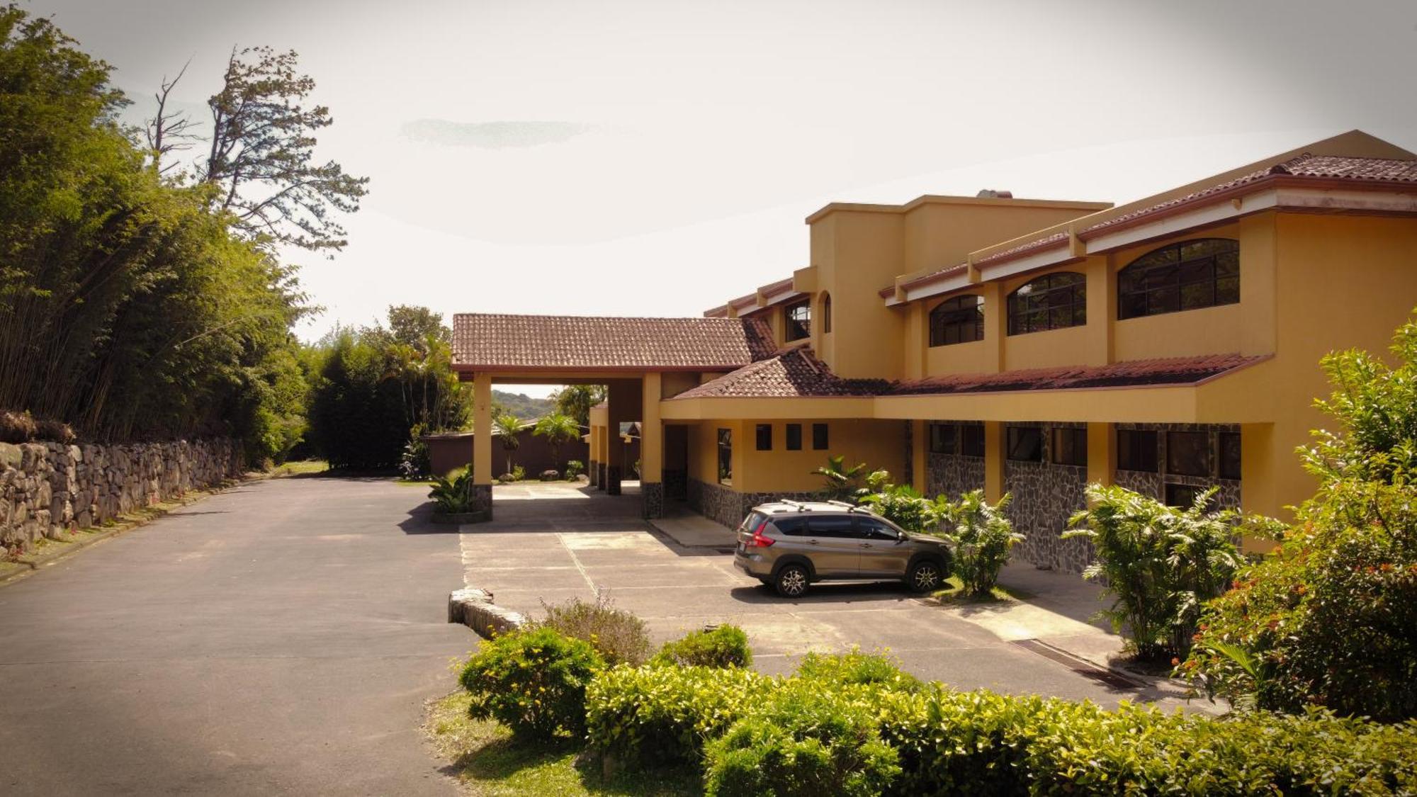 Hotel Montana Monteverde Extérieur photo