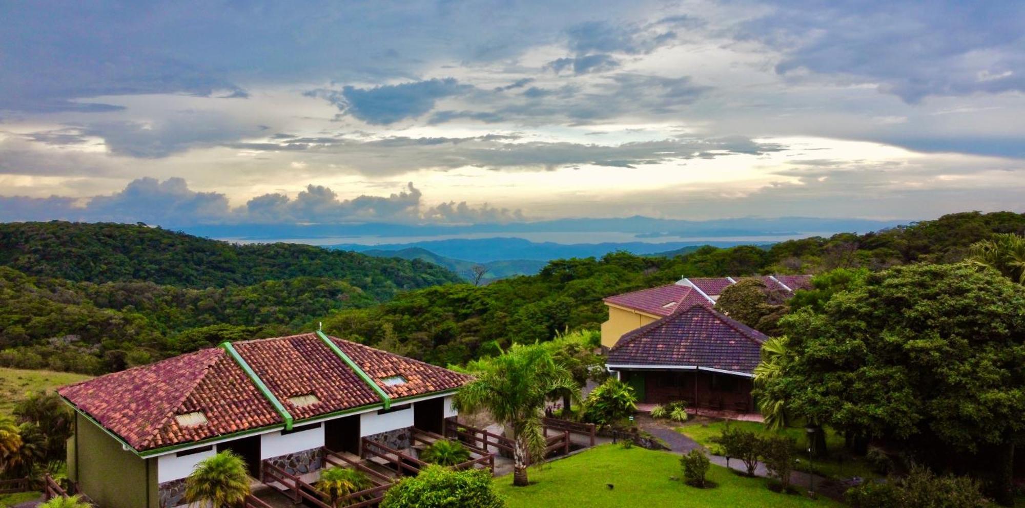 Hotel Montana Monteverde Extérieur photo
