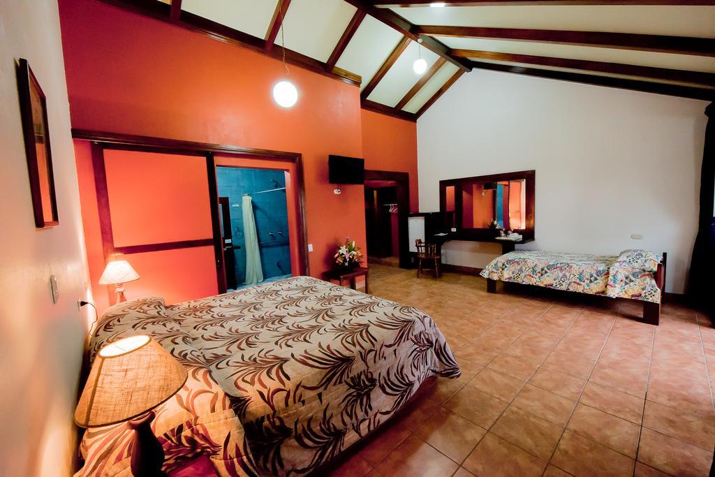 Hotel Montana Monteverde Extérieur photo